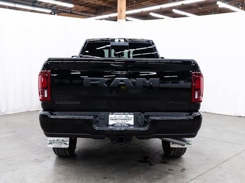 New 2026 RAM 3500 Laramie AWD/4WD image 5