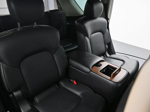Used 2023 Nissan Armada SL w/ Captain's Chairs Package RWD image 13