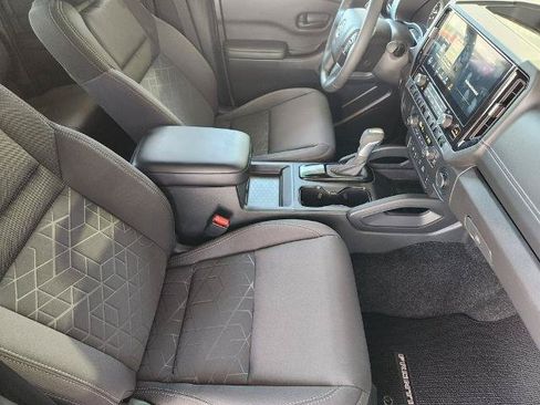 Certified 2026 Nissan Frontier SV w/ SV Convenience Package RWD image 14