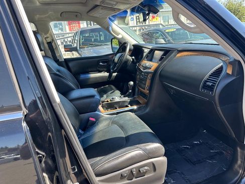 Used 2014 INFINITI QX80 4WD w/ Theater Package image 16