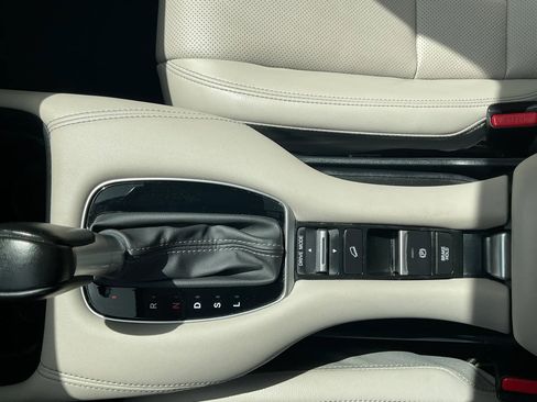 Used 2024 Honda HR-V EX-L image 28