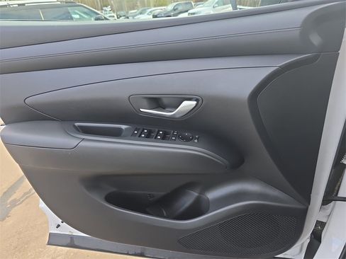 Certified 2025 Hyundai Tucson SEL image 28
