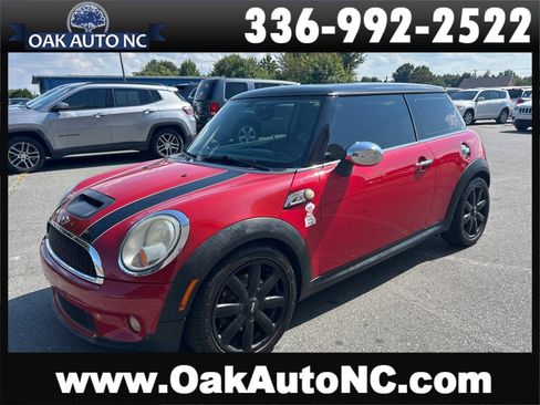Used 2010 MINI Cooper S image 1