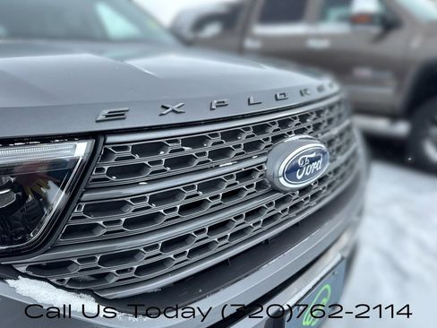 Used 2021 Ford Explorer XLT w/ Equipment Group 202A image 25