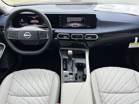 New 2026 Nissan Sentra SL w/ Floor Mat Package FWD image 8