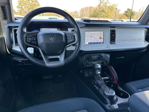Used 2023 Ford Bronco Heritage Edition image 23