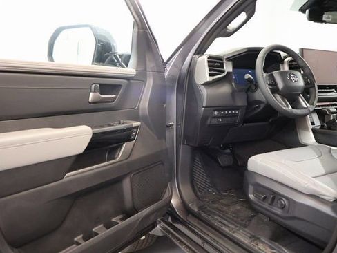 New 2026 Toyota Tundra Limited AWD/4WD image 8