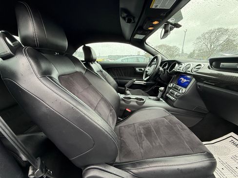 Used 2019 Ford Mustang GT Premium w/ Black Accent Package RWD image 6