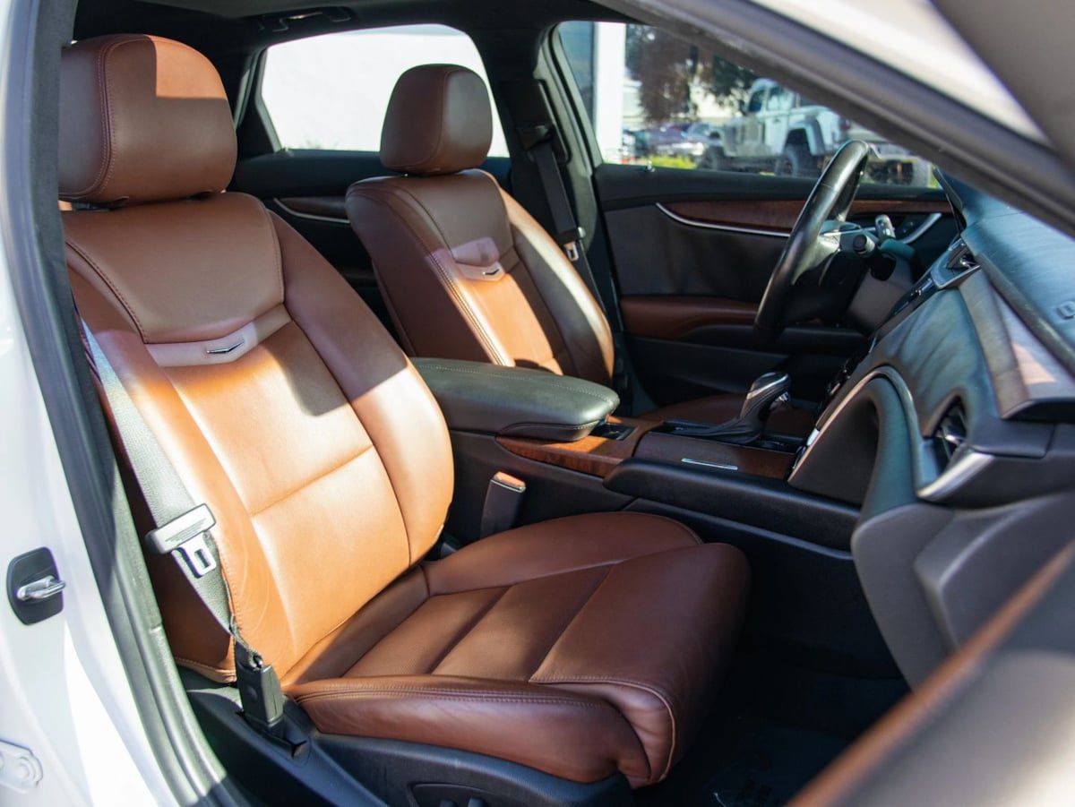 Used 2015 Cadillac XTS Luxury w/ Driver Awareness Package FWD image 34