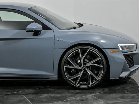 Used 2023 Audi R8 V10 performance image 14