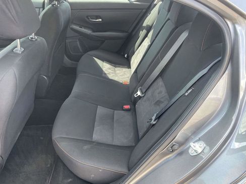 Used 2022 Nissan Sentra SR image 12