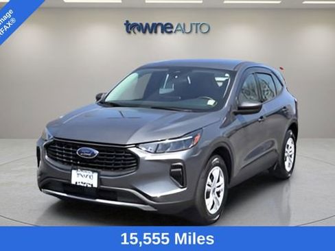 Used 2023 Ford Escape AWD image 3