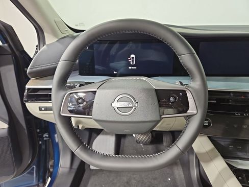 New 2025 Nissan Murano SL image 14