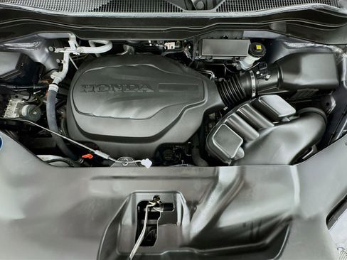 Used 2023 Honda Passport EX-L image 10