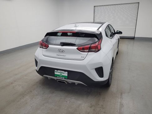 Used 2019 Hyundai Veloster 2.0 Premium image 7