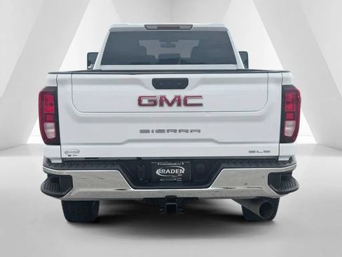 Used 2022 GMC Sierra 2500 SLE w/ SLE Convenience Package AWD/4WD image 6
