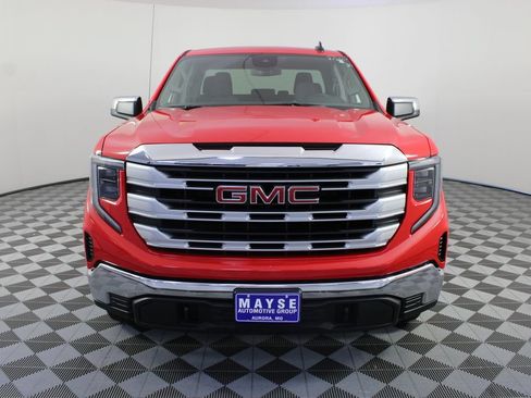 Used 2025 GMC Sierra 1500 SLE AWD/4WD image 25