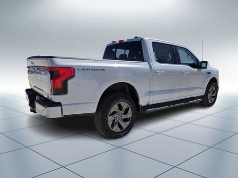 New 2025 Ford F150 Lightning Lariat AWD/4WD image 3