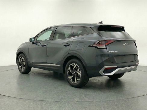 Used 2025 Kia Sportage LX image 6
