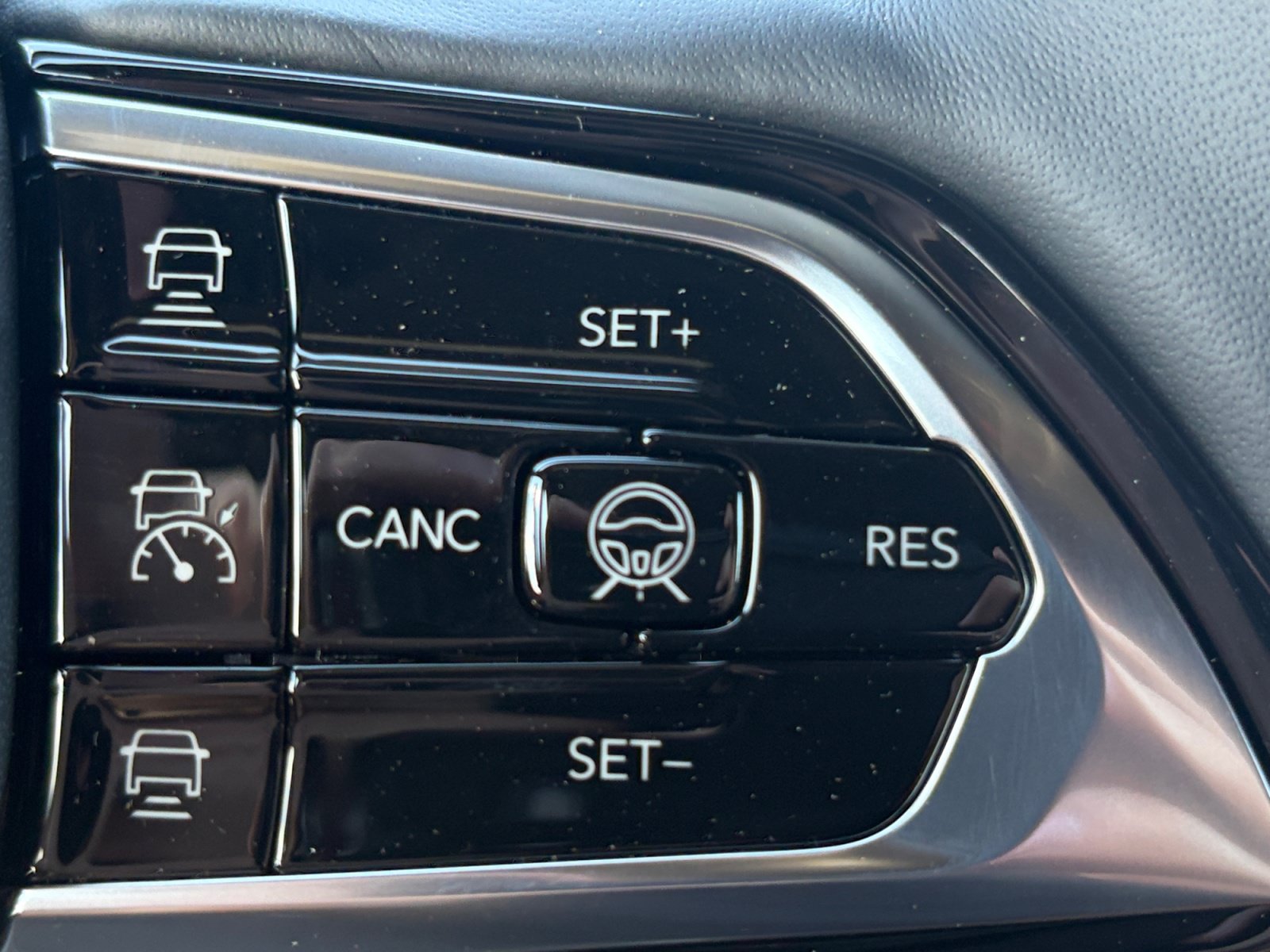 New 2026 Jeep Grand Cherokee Summit AWD/4WD image 23