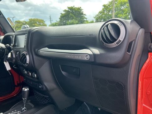 Certified 2015 Jeep Wrangler Unlimited Sport w/ Quick Order Package 24S image 24