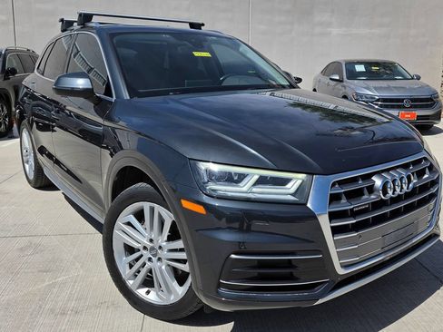 Used 2019 Audi Q5 2.0T Premium Plus w/ Premium Plus Package AWD/4WD image 1