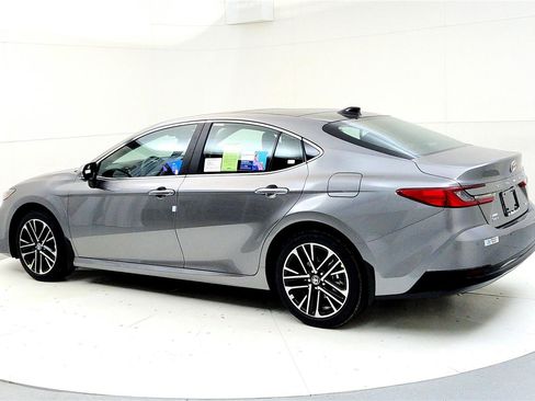 New 2026 Toyota Camry XLE image 4