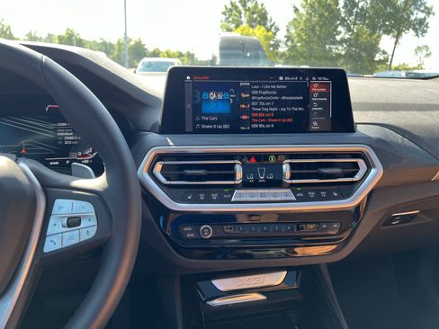 Certified 2024 BMW X3 sDrive30i w/ Convenience Package RWD image 31