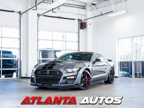 Used 2021 Ford Mustang Shelby GT500 w/ Technology Package image 1