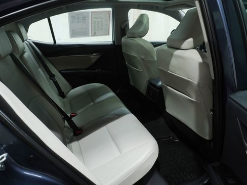 Used 2026 Toyota Camry XLE w/ Premium Plus Package AWD/4WD image 15