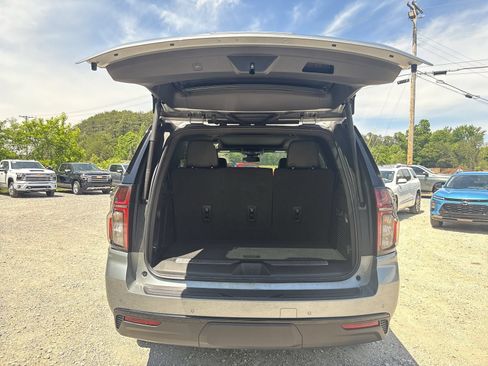 Used 2024 Chevrolet Tahoe Z71 w/ Luxury Package AWD/4WD image 24