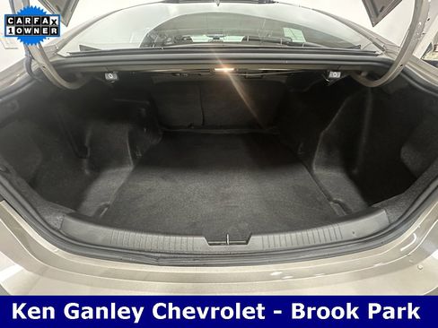 Certified 2022 Chevrolet Malibu RS image 18