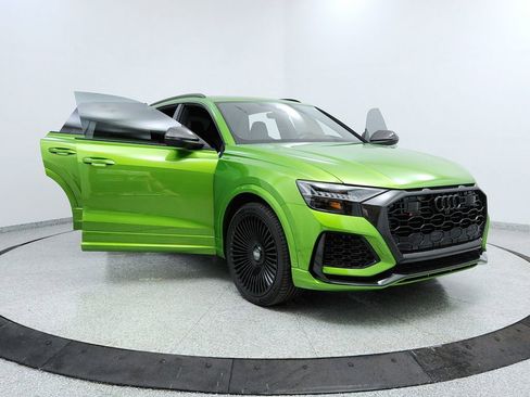 Used 2023 Audi RS Q8 image 12