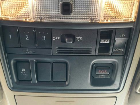 Used 2014 Toyota 4Runner Limited image 27