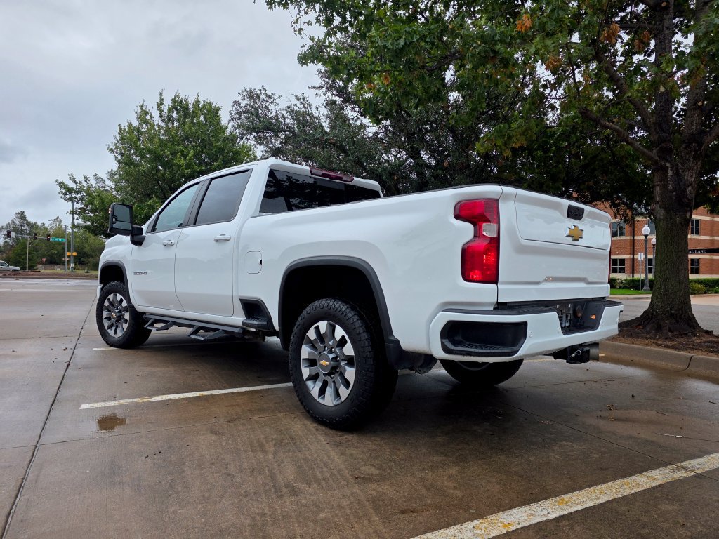 Used 2024 Chevrolet Silverado 3500 LT w/ Texas Edition AWD/4WD image 18