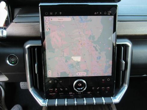 New 2026 GMC Acadia Denali Ultimate FWD image 24