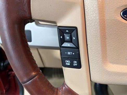 Used 2014 Ford F150 King Ranch w/ King Ranch Luxury Package image 25