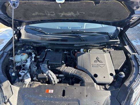 Used 2024 Mitsubishi Outlander SEL Black Edition image 30