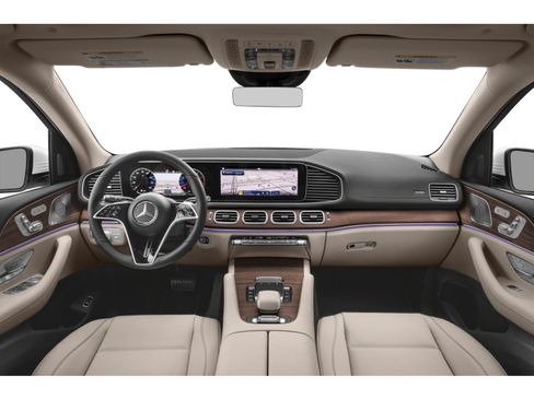 Used 2026 Mercedes-Benz GLS 450 4MATIC image 5