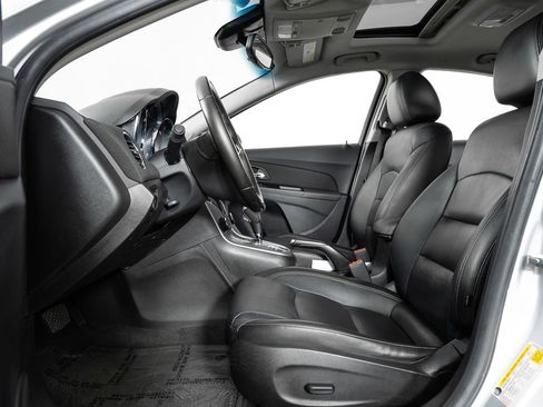 Used 2012 Chevrolet Cruze LT w/ RS Package image 14