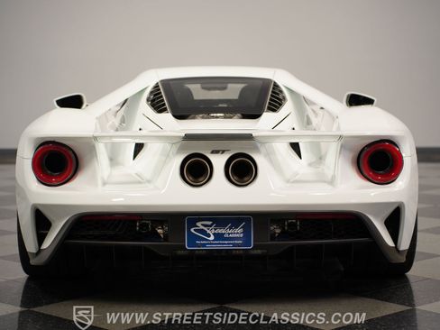 Used 2017 Ford GT RWD image 27