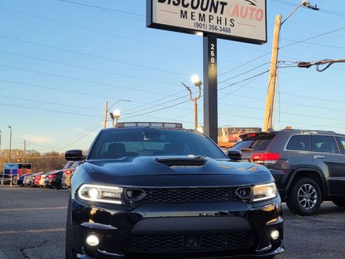 Used 2019 Dodge Charger Scat Pack w/ Dynamics Package image 4