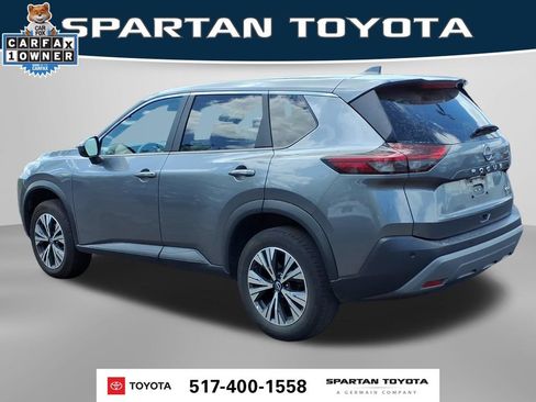 Used 2023 Nissan Rogue SV FWD image 9