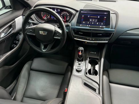 Used 2022 Cadillac CT5 V image 31