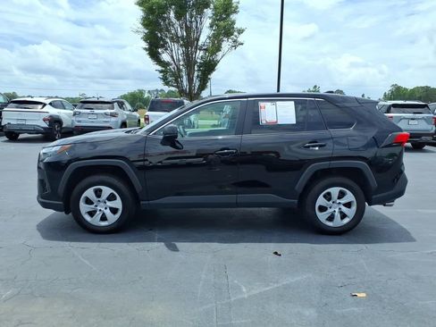 Used 2024 Toyota RAV4 LE FWD image 6
