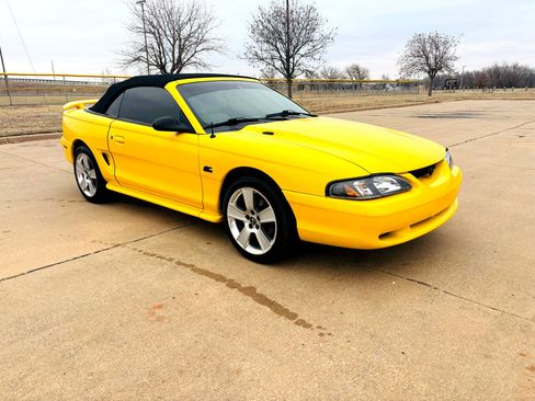 Used 1995 Ford Mustang GT image 28