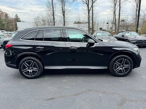 Used 2026 Mercedes-Benz GLC 300 4MATIC image 2