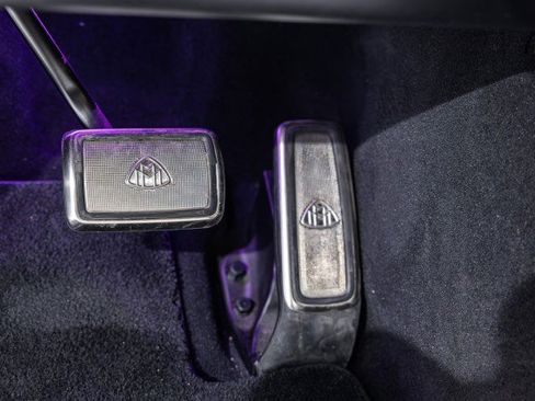 Used 2023 Mercedes-Benz Maybach GLS 600 4MATIC image 36