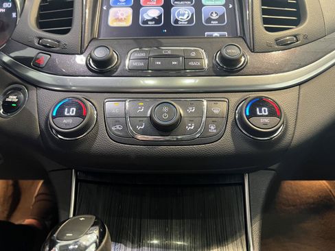 Used 2018 Chevrolet Impala LT w/ LT Convenience Package FWD image 44