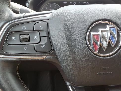 Used 2023 Buick Envision Essence FWD image 18